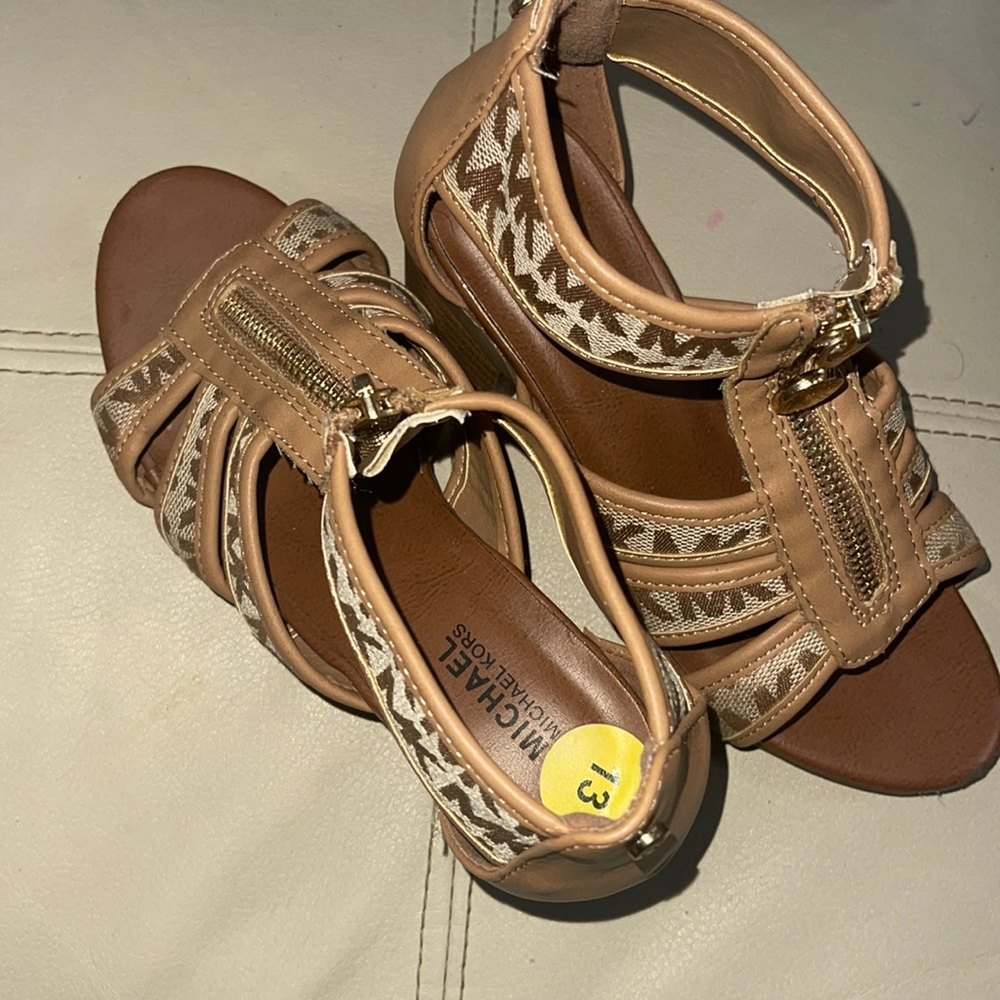 MK kids shoe size 13
